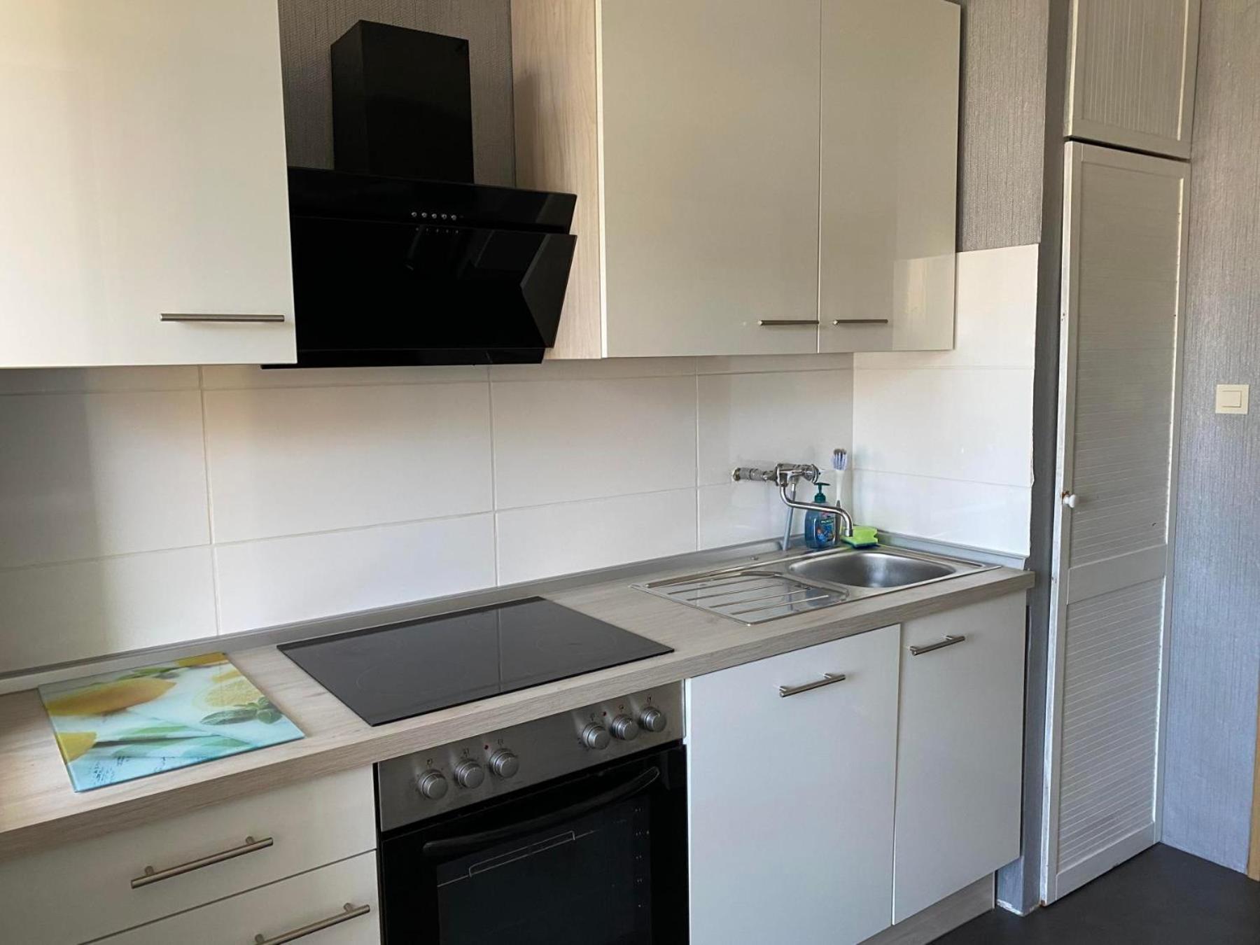 Fewo Am Deich 1 Zentral Mit Stadtblick Und Kontaktloser Check In Bremerhaven Exteriör bild