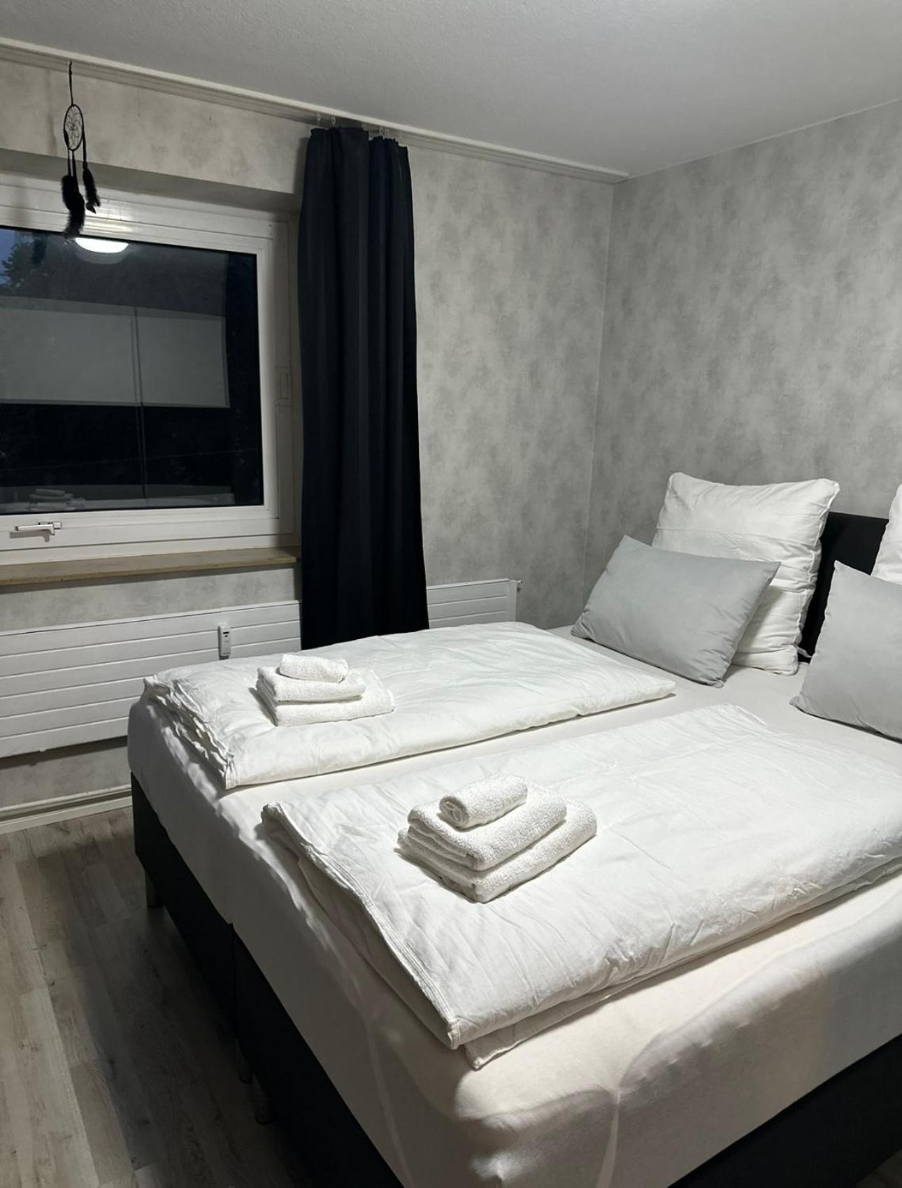 Fewo Am Deich 1 Zentral Mit Stadtblick Und Kontaktloser Check In Bremerhaven Exteriör bild