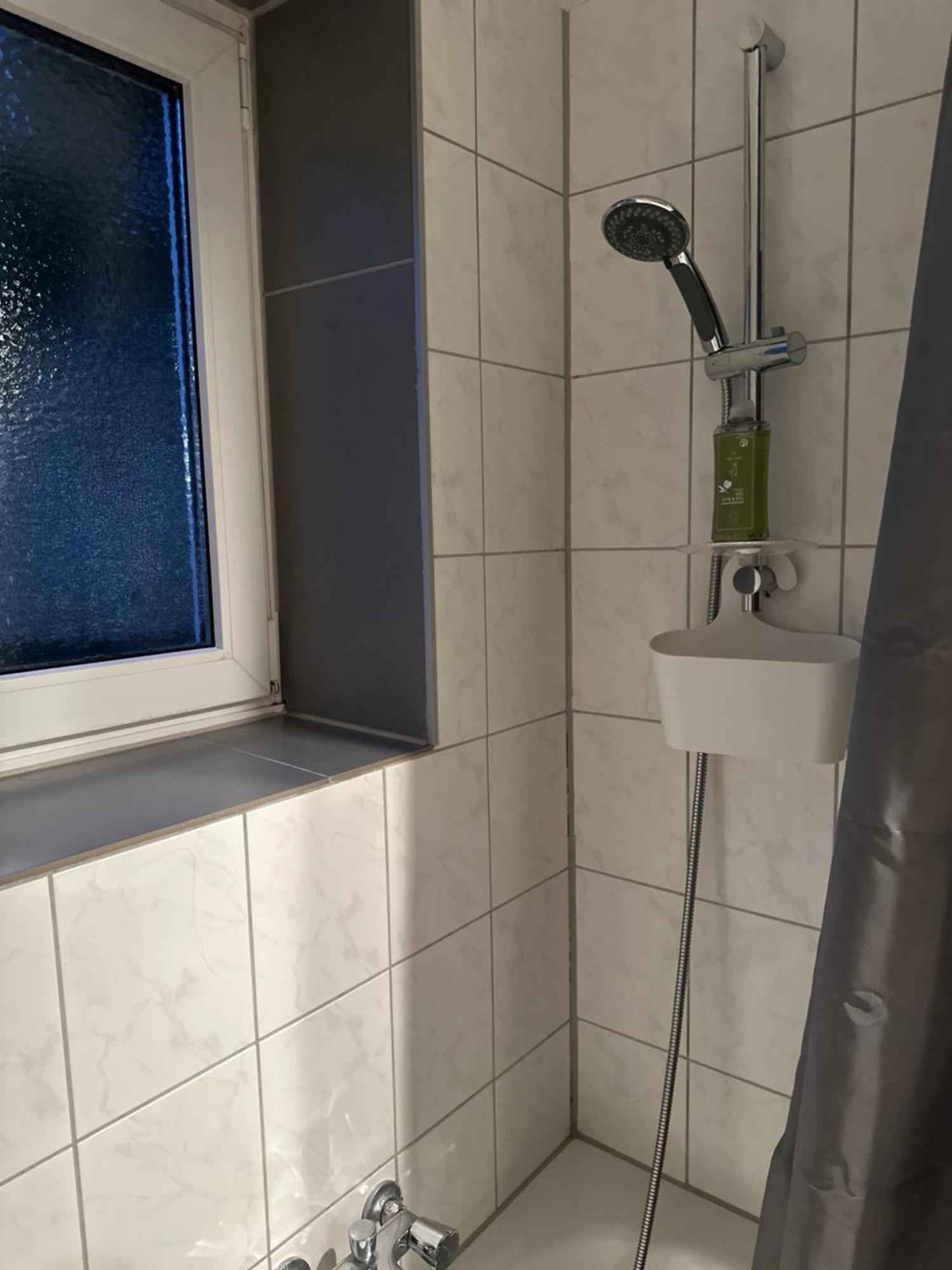 Fewo Am Deich 1 Zentral Mit Stadtblick Und Kontaktloser Check In Bremerhaven Exteriör bild