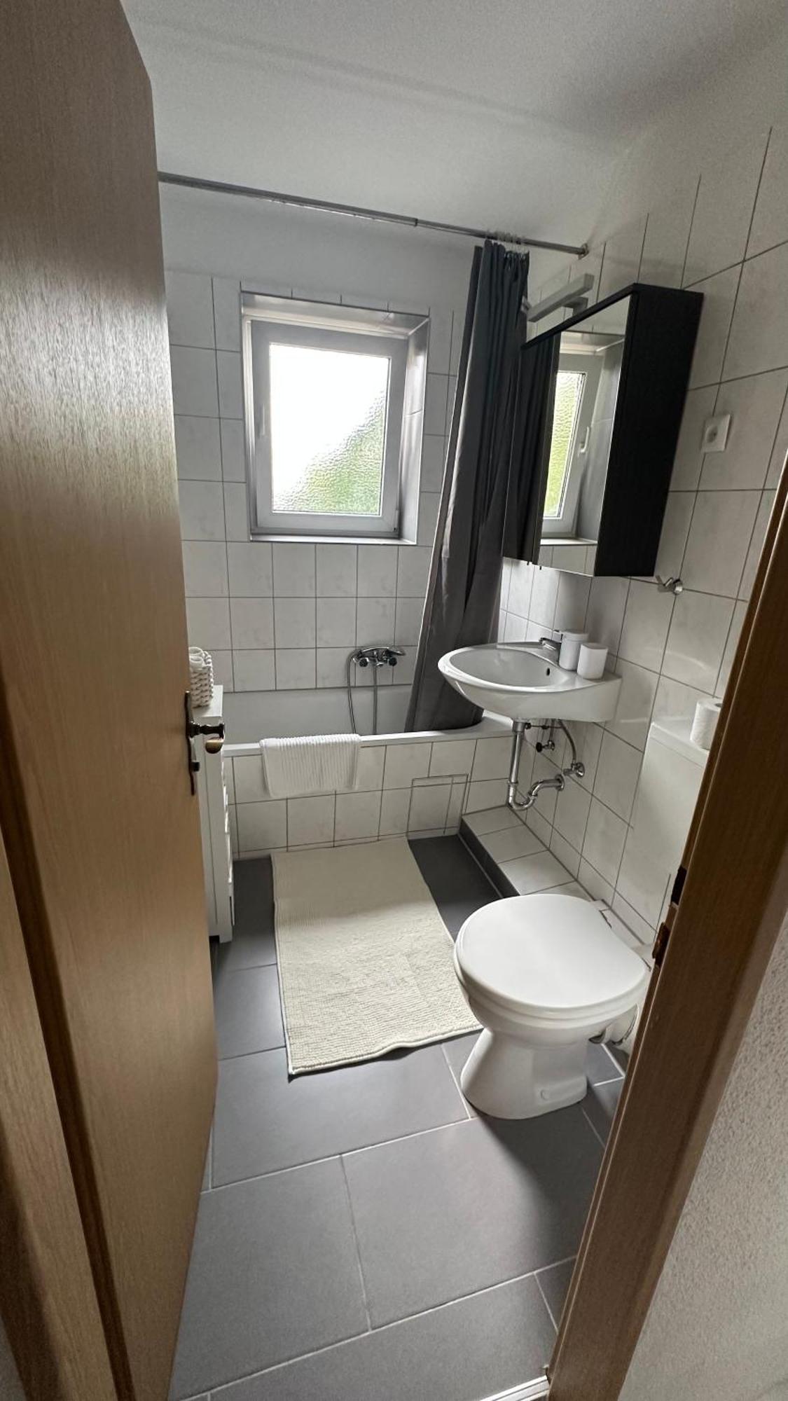 Fewo Am Deich 1 Zentral Mit Stadtblick Und Kontaktloser Check In Bremerhaven Exteriör bild